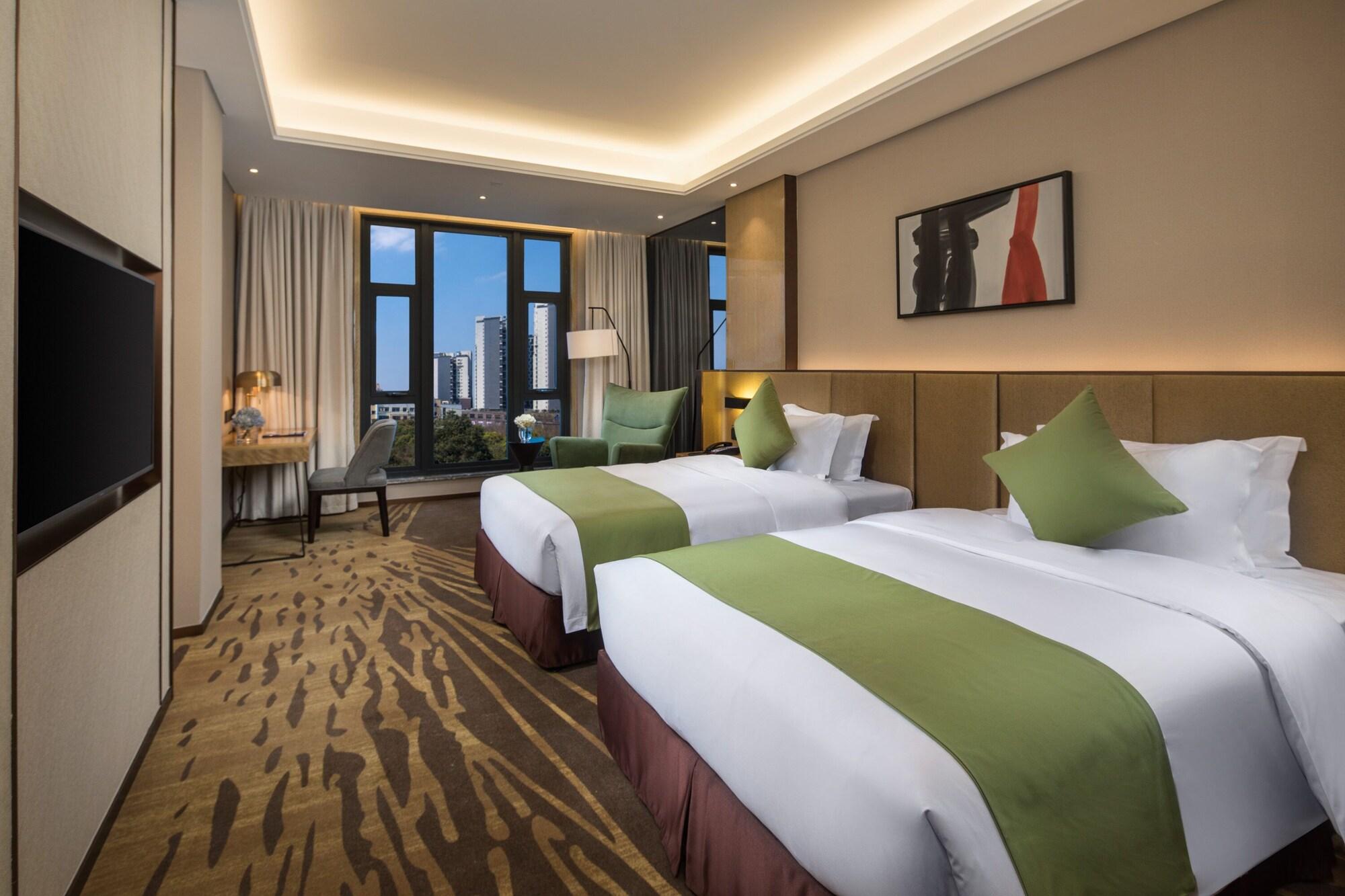 Leshan Ramada Hotel Dış mekan fotoğraf