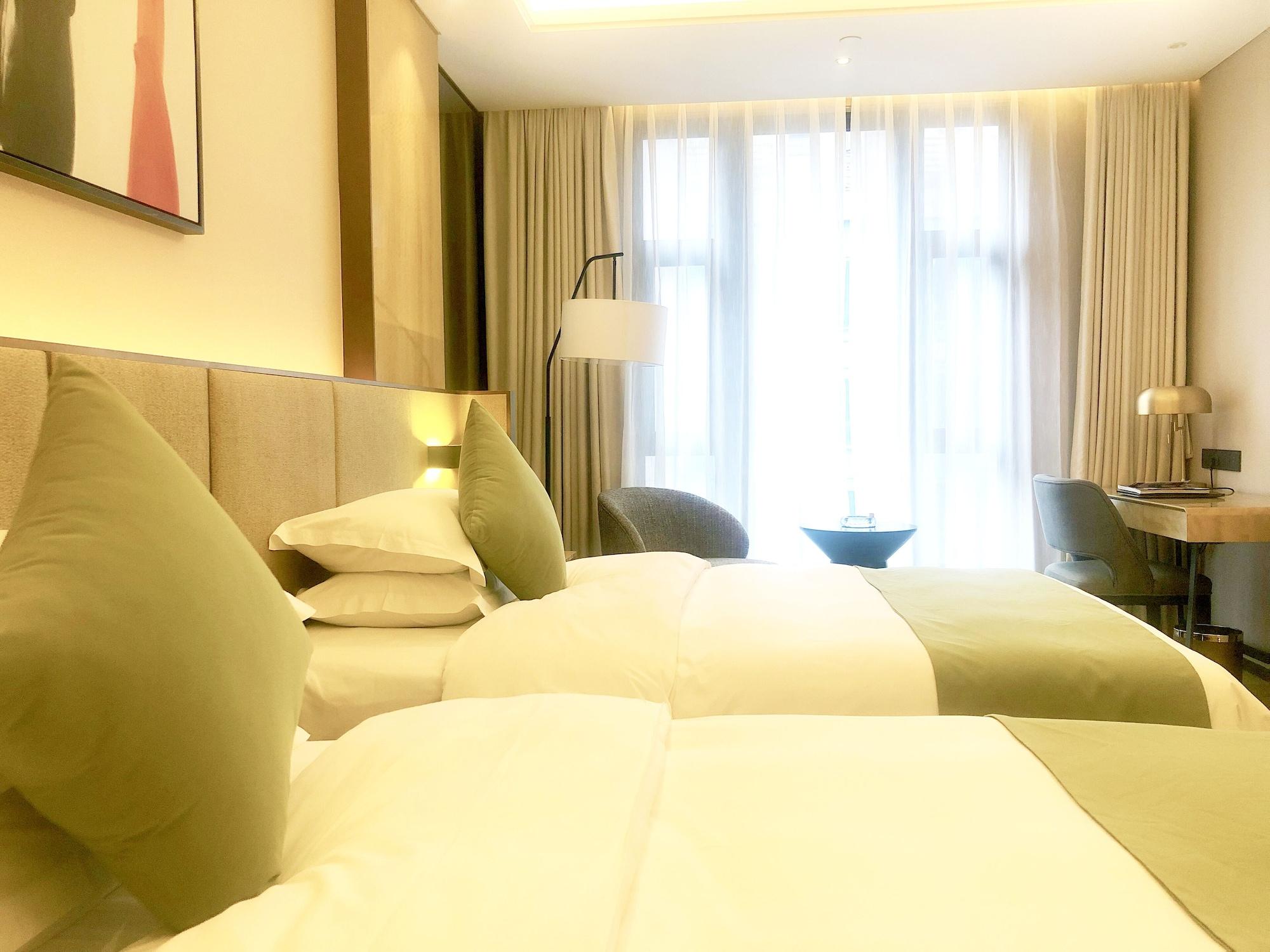 Leshan Ramada Hotel Dış mekan fotoğraf