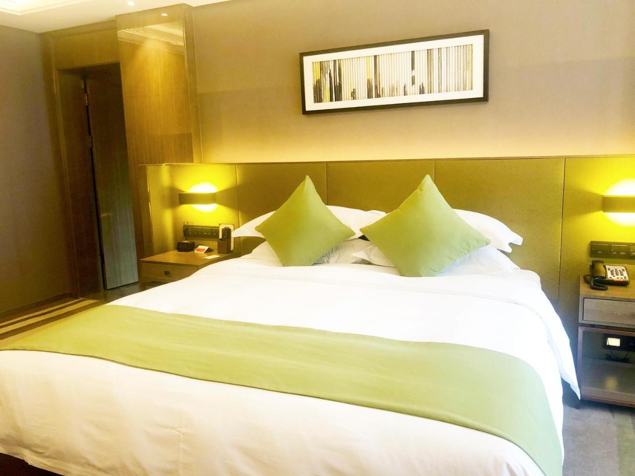 Leshan Ramada Hotel Dış mekan fotoğraf